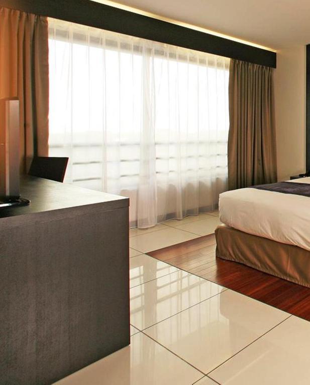 Hotel Tahiti Nui Папеете Екстериор снимка