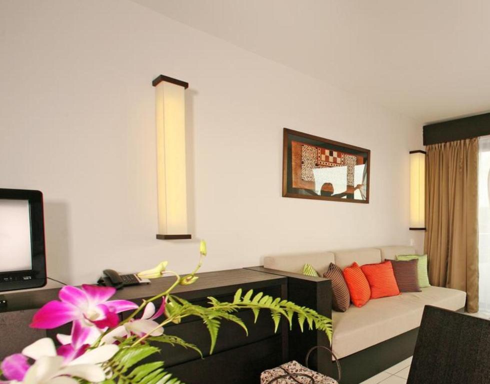 Hotel Tahiti Nui Папеете Екстериор снимка