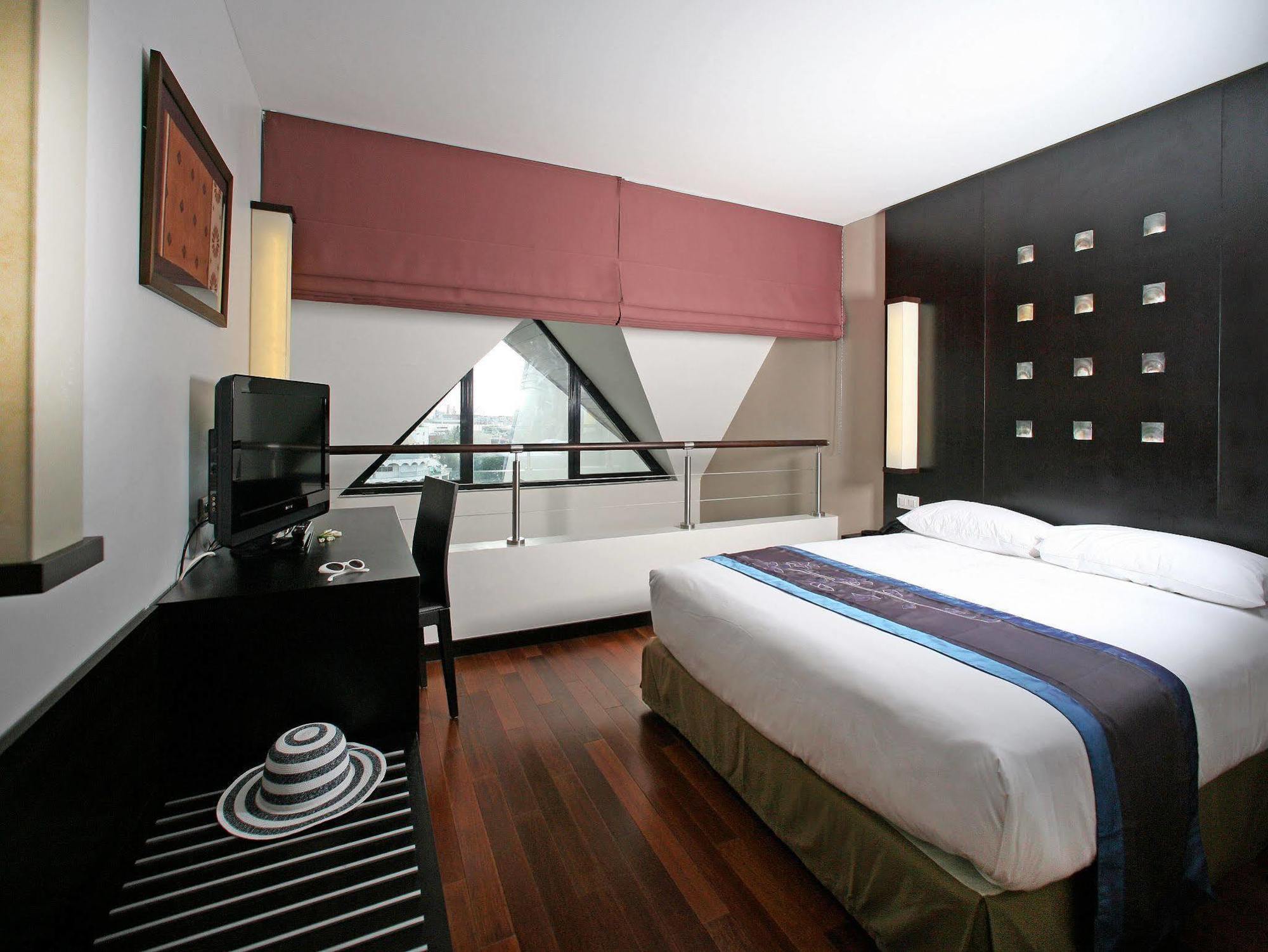 Hotel Tahiti Nui Папеете Екстериор снимка